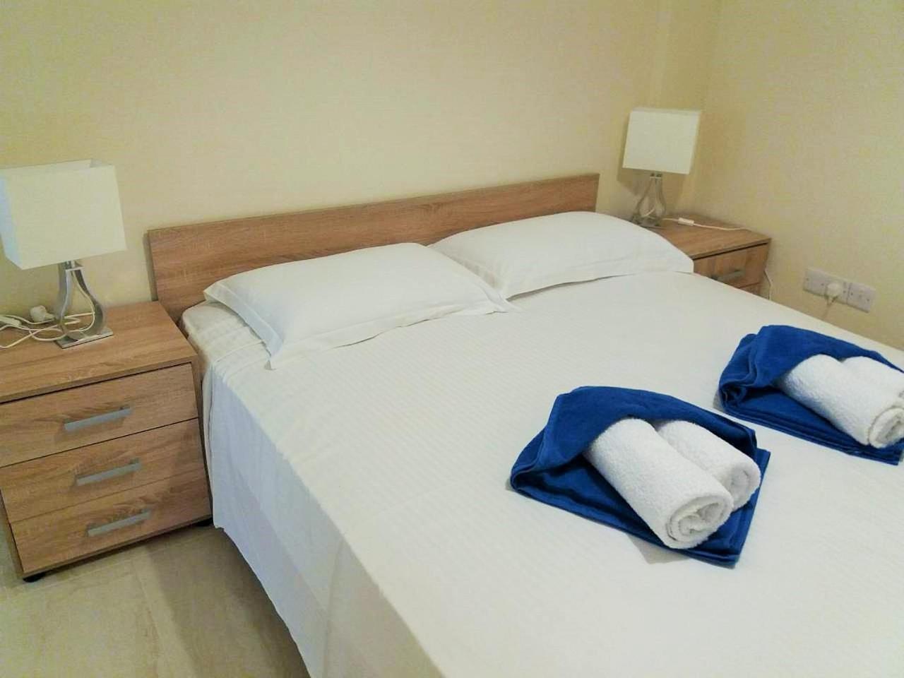 Apartment 301 Carisa Napa - Holiday Flats Larnaca Zewnętrze zdjęcie