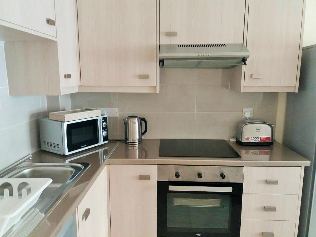 Apartment 301 Carisa Napa - Holiday Flats Larnaca Zewnętrze zdjęcie